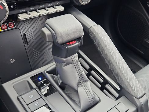 New 2026 Toyota 4Runner 4WD image 21