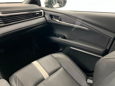 Used 2025 Toyota Camry SE w/ Multimedia Upgrade Package FWD image 11