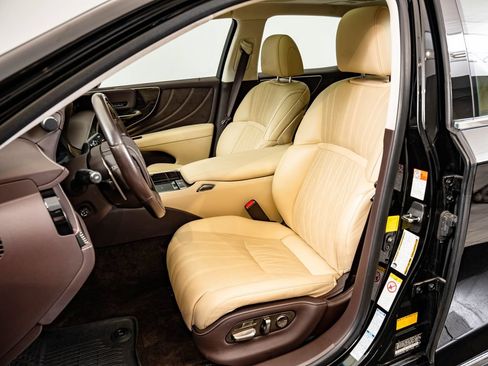 Used 2018 Lexus LS 500 AWD w/ Interior Upgrade Package image 22