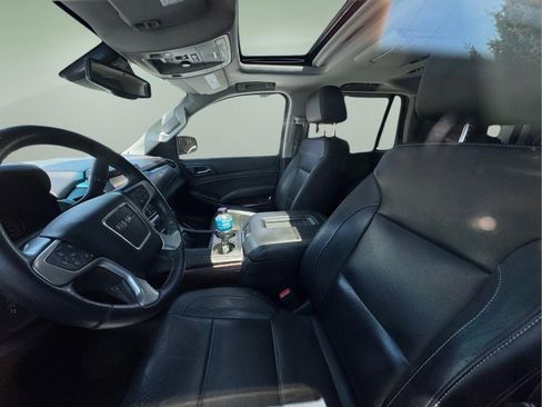 Used 2018 GMC Yukon SLT w/ Open Road Package RWD image 3