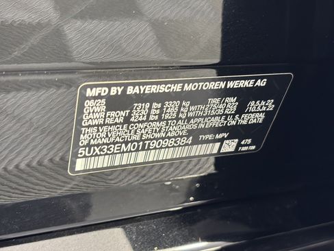 Used 2026 BMW X7 M60i AWD/4WD image 31