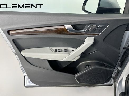 Used 2018 Audi Q5 2.0T Premium image 28