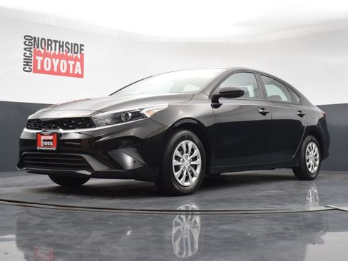 Used 2024 Kia Forte LX FWD image 33