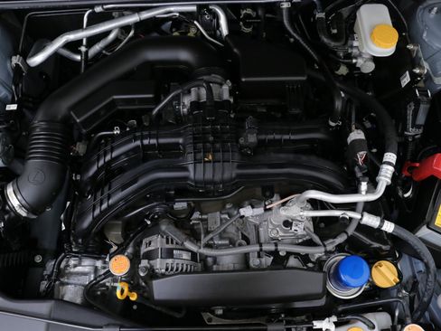 Used 2023 Subaru Crosstrek 2.0i Premium image 33