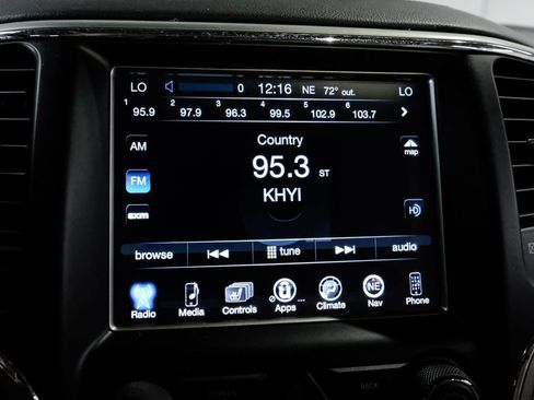 Used 2015 Jeep Grand Cherokee Overland image 31