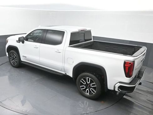 Used 2022 GMC Sierra 1500 AT4 w/ AT4 Preferred Package AWD/4WD image 32
