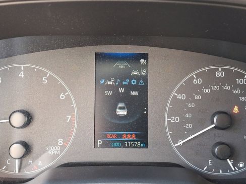 Used 2024 Toyota Corolla LE image 20