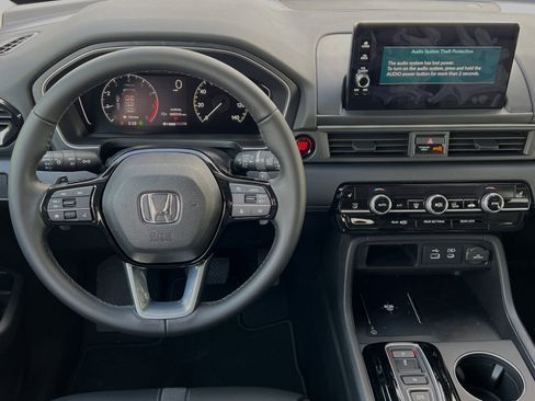 New 2025 Honda Pilot EX-L image 14