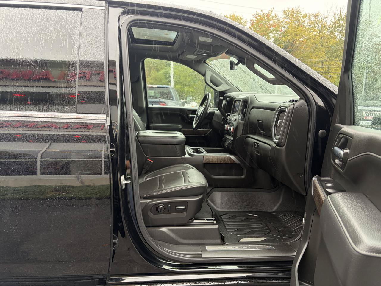 Used 2022 GMC Sierra 2500 Denali w/ Denali Ultimate Package AWD/4WD image 45