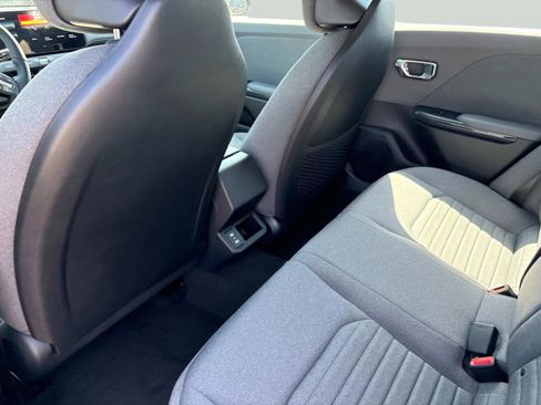 New 2025 Kia K4 EX image 15