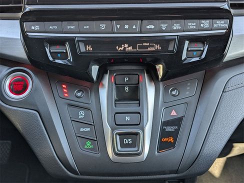 Used 2025 Honda Odyssey Sport-L image 24