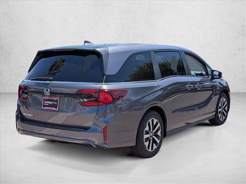 New 2026 Honda Odyssey EX-L image 2