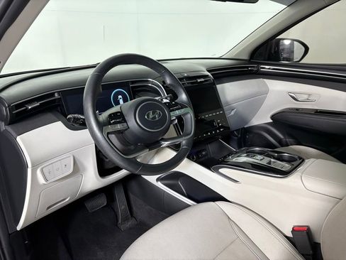 Used 2024 Hyundai Tucson Limited FWD image 16