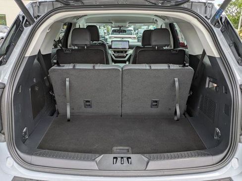 Certified 2026 Ford Explorer Active w/ Active Comfort Package RWD image 13