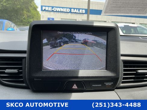 Used 2019 Hyundai Veloster 2.0 FWD image 17