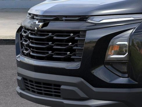 New 2026 Chevrolet Equinox LT w/ Convenience Package II image 13