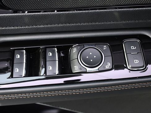 New 2026 Lincoln Aviator AWD image 24