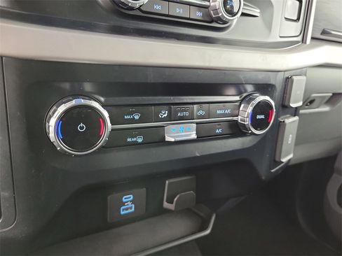 Used 2023 Ford F150 XLT image 24