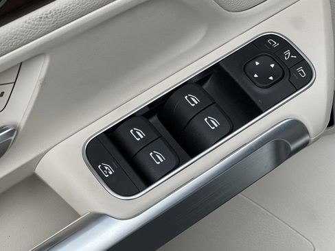 New 2026 Mercedes-Benz GLB 250 4MATIC image 20