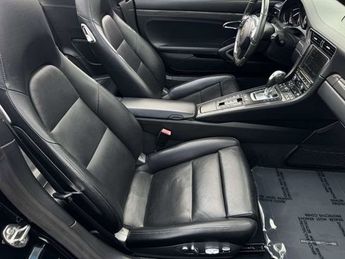 Used 2016 Porsche 911 Turbo image 23