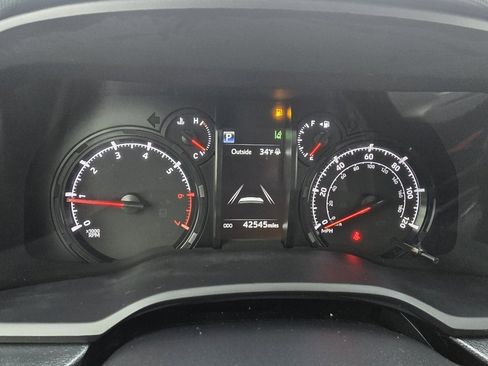 Certified 2024 Toyota 4Runner SR5 Premium image 17