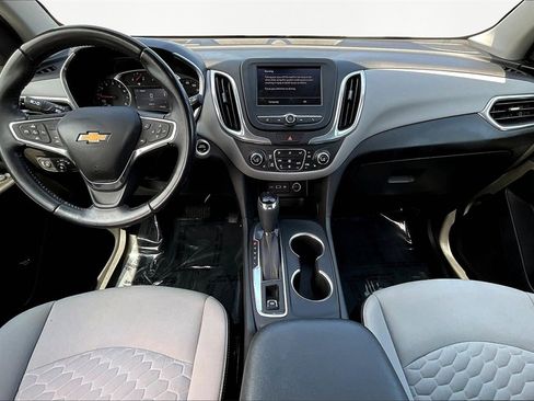 Used 2021 Chevrolet Equinox LT image 16