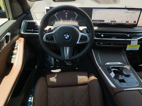 New 2026 BMW X5 xDrive40i w/ M Sport Package AWD/4WD image 16