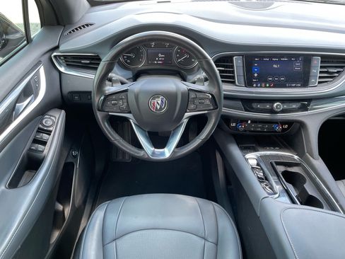Used 2024 Buick Enclave Essence w/ Sport Touring Edition FWD image 8