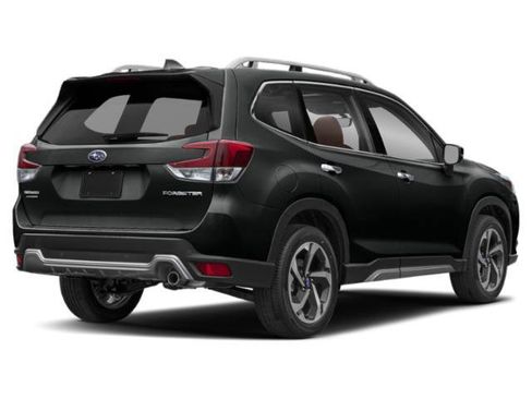 Used 2023 Subaru Forester Touring image 1