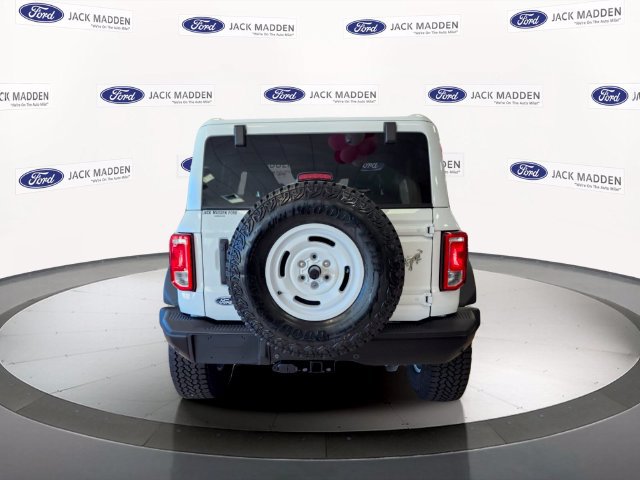 New 2026 Ford Bronco Heritage Edition AWD/4WD image 4