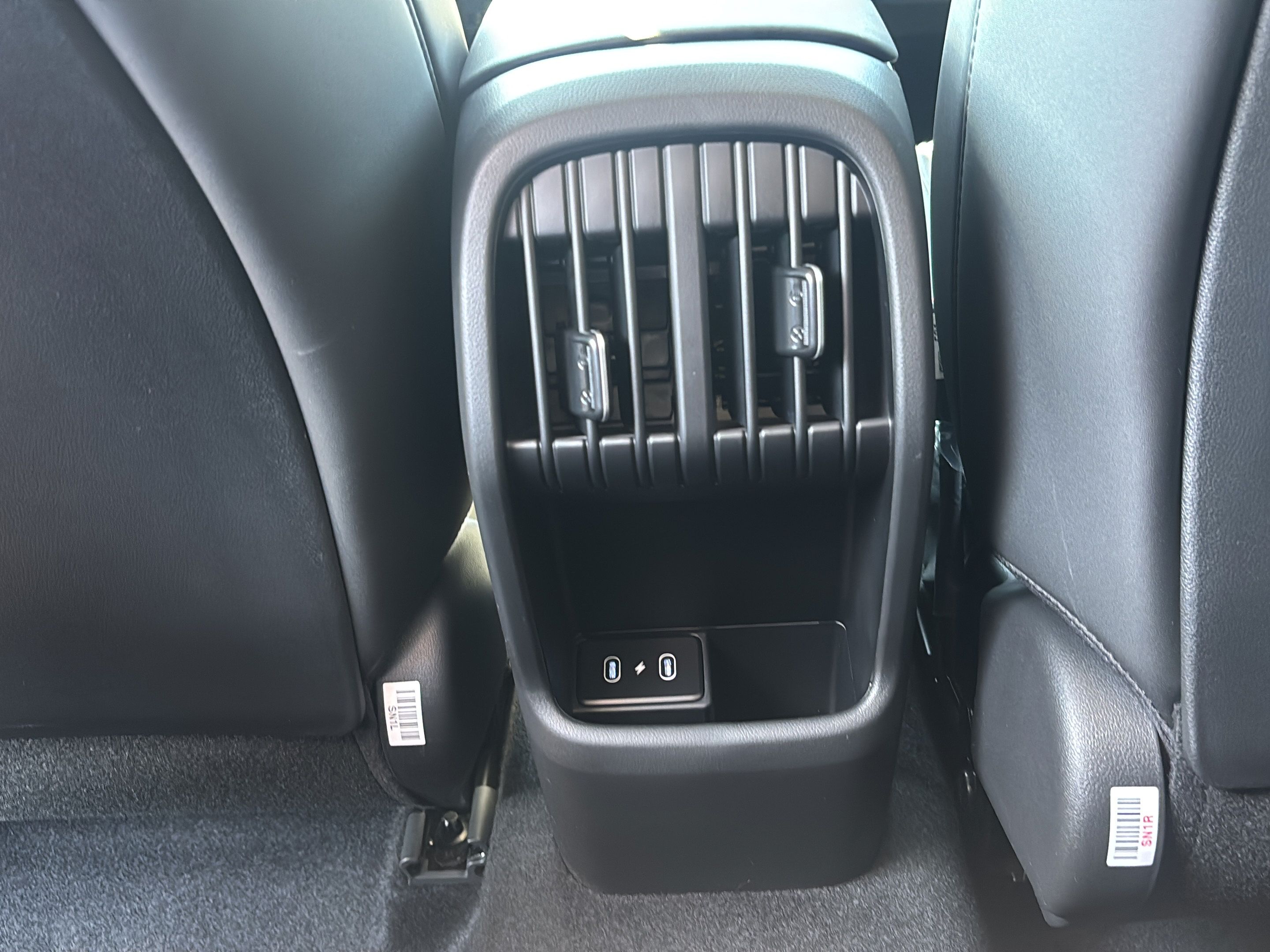 New 2027 Hyundai Kona SEL Premium FWD image 15