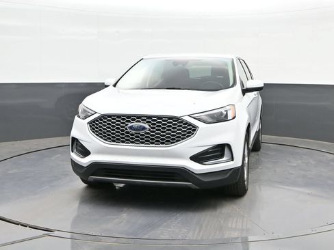 Certified 2024 Ford Edge SEL AWD/4WD image 26