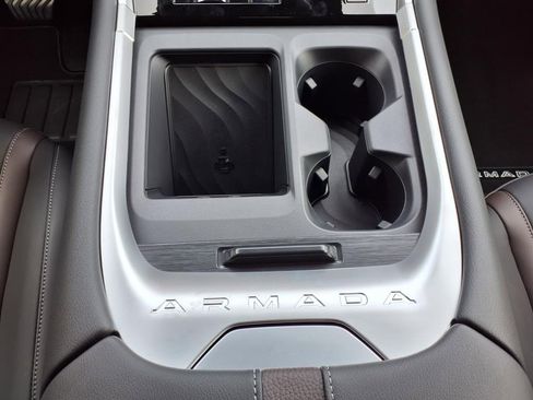 New 2025 Nissan Armada SL w/ Captain's Chari Seat Package image 18