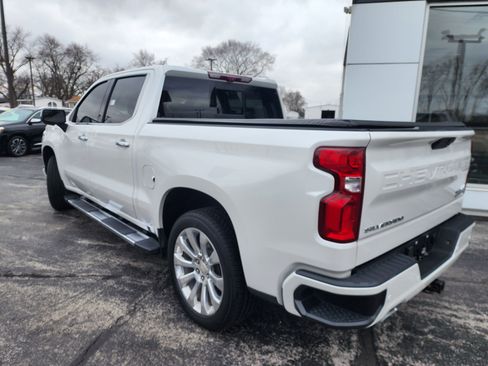 Used 2021 Chevrolet Silverado 1500 High Country w/ Technology Package image 7