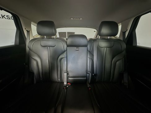 Used 2024 Genesis GV80 2.5T image 29