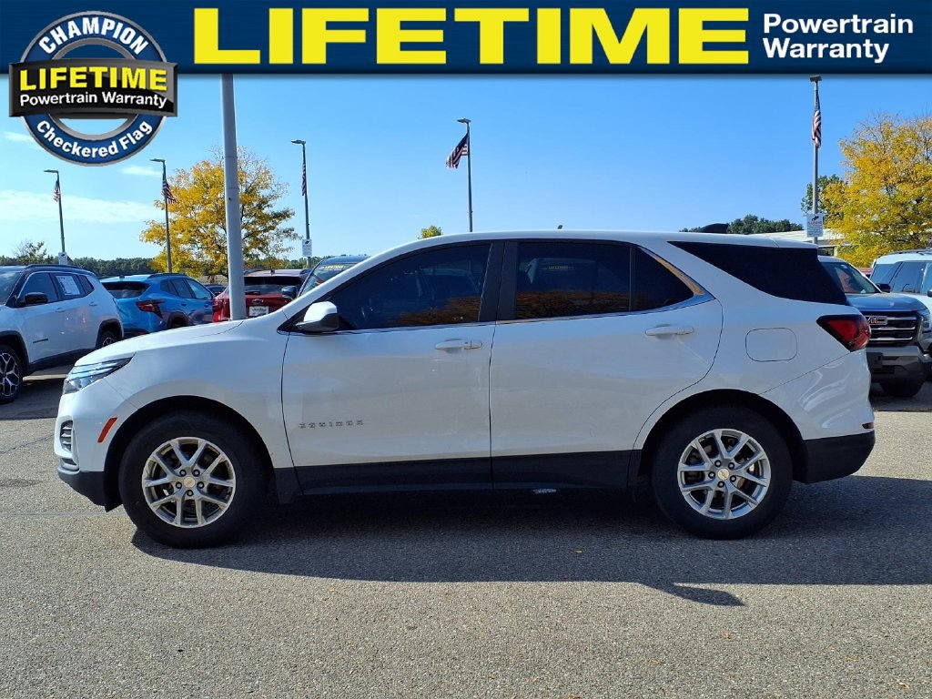 Used 2024 Chevrolet Equinox LT w/ LPO, Floor Liner Package AWD/4WD image 10