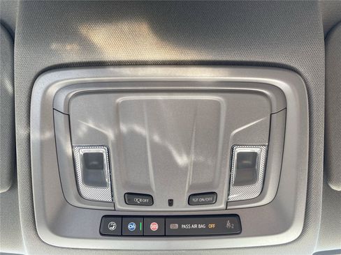 New 2026 GMC Sierra 1500 Elevation AWD/4WD image 23