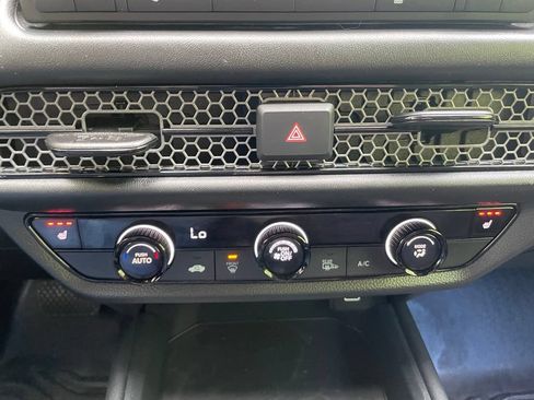 Certified 2024 Honda HR-V Sport image 18