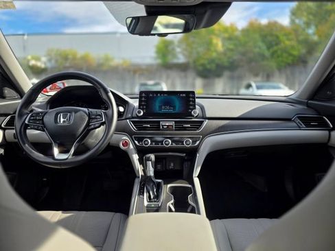 Used 2019 Honda Accord EX-L image 10