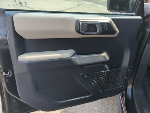 Used 2022 Ford Bronco Wildtrak AWD/4WD image 17