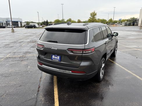 Used 2022 Jeep Grand Cherokee L Limited AWD/4WD image 7