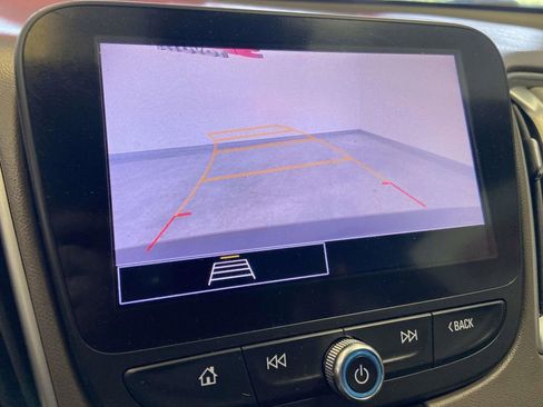 Used 2023 Chevrolet Malibu LS FWD image 24