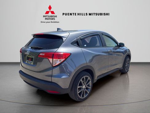 Used 2016 Honda HR-V LX image 5