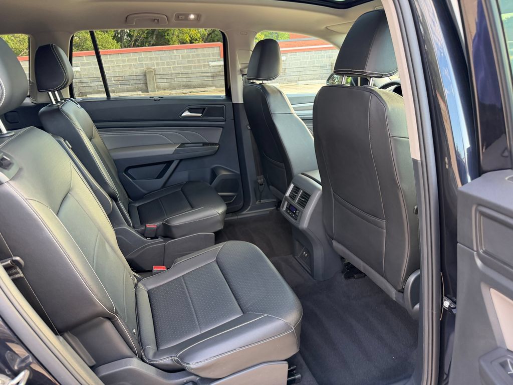 Certified 2023 Volkswagen Atlas SEL AWD/4WD image 25
