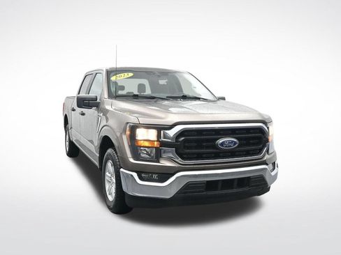 Used 2023 Ford F150 XLT RWD image 3