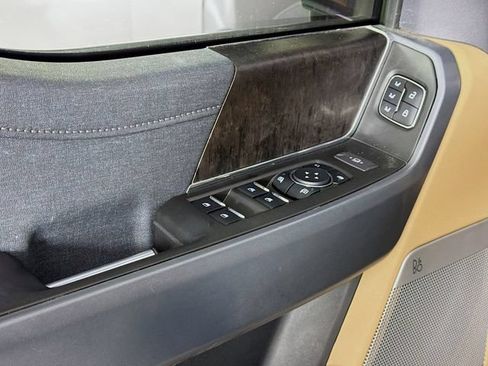 Used 2023 Ford F350 Lariat w/ Tow Technology Package AWD/4WD image 21