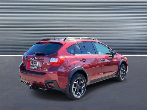 Used 2013 Subaru Crosstrek 2.0i Limited w/ Popular Pkg 1 image 3