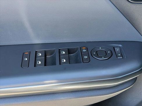 Used 2025 Kia K4 FWD image 11