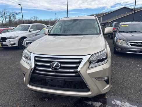 Used 2014 Lexus GX 460 Luxury image 3