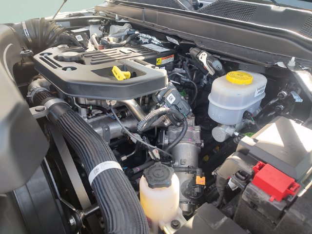 Used 2026 RAM 2500 Limited AWD/4WD image 34